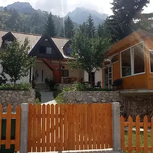 *** Affittacamere Bujtina Albjoni Albania